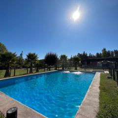 Valle escondido lago Rapel