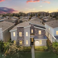 8 Bedrooms 5 Bathrooms Storey Lake 4582Nl