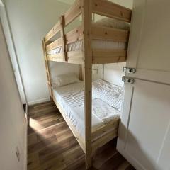 2 Private Bedroom in a 3 Bedroom Condo