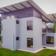 Villa Sunset Relaxing 2BR Villa with Outdoor Hot Tub