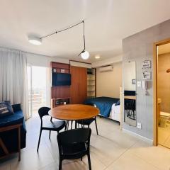 Studio no Centro com Academia, Piscina e Varanda