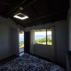 Munay Tota Signature