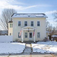 Ann Inn, Downtown New Milford Apartment