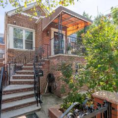 Cozy Two-bedroom Apartment