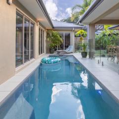 Escapades @ Palm Cove