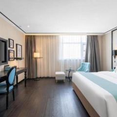 Xana Hotelle Jinan Daminghu North Gate