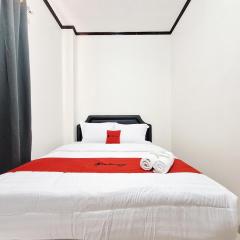 RedDoorz at Double A Guesthouse UMY