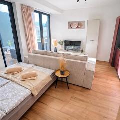 Moderný apartmán so súkromnou terasou v centre Banskej Bystrice