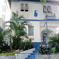 Suítes Barra-Ondina 300 metros da praia, 3 minutos do Circuito