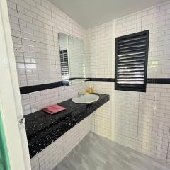 Lanta Vacation House