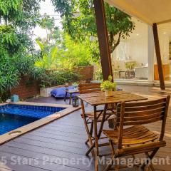 Sacred Retreat: Getaway for Family & Friends