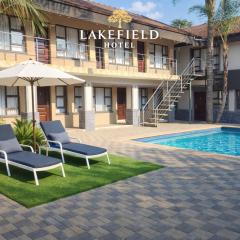 Lakefield Hotel