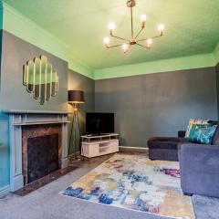 Compton House - 3 bedrooms