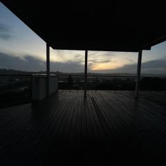 EIGHT VILLA DE PORT iKamva