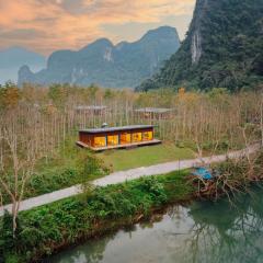 Blue Diamond Retreat