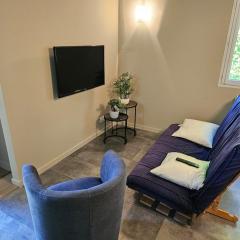 Independent apartment, quiet, forest and pool