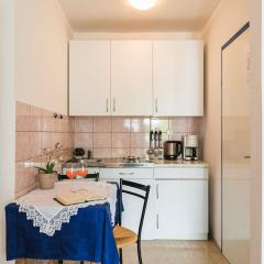 Hundefreundliches Studio-Apartment nur 580 Meter zum Strand mit Parkplatz