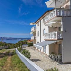 Hundefreundliches Apartment nur 470 Meter zum Strand mit Babybett und Meerblick