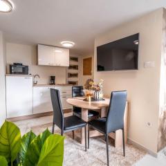 Lauschiges und zentrumsnahes Apartment mit Privatparkplatz und Waschmaschine