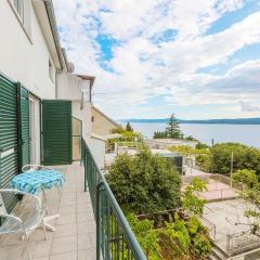 Lauschiges Apartment nur 250 Meter zum Strand mit Meerblick, Privatparkplatz, WiFi