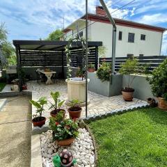 Voll ausgestattetes Apartment in Rovinj mit herrlicher Terrasse zum Geniessen