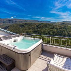 Atemberaubendes Penthouse auf zwei Etagen mit Whirlpool und Panoramablick