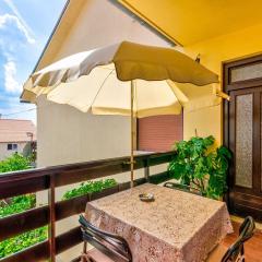 Komfortables Apartment nur 570 Meter zum Strand mit Privatparkplatz, Meerblick, Klima, WiFi