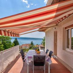 Lauschiges Apartment nur 300 Meter zum Sandstrand mit Meerblick und Parkplatz