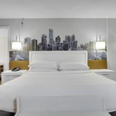 702 King Corner Near MetLife & American Dream