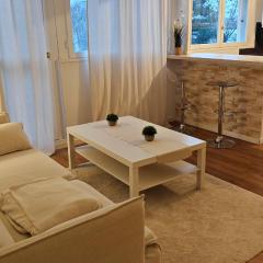 Cosy Place, Private Parking, 26 min to Paris