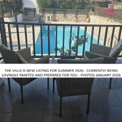 Villa with Pool Pylona Gardens