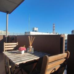 上野 秋叶原 银座#南千住车站步行1分#80平3卧室公寓#干湿分离 智能马桶#超大阳台#高速无限wifi #高级公寓#大楼自动f自动门禁系统702