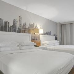 719 Double Queen Near MetLife & American Dream