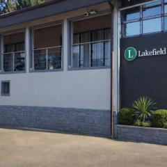 Lakefield Hotel
