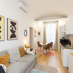 Vic House by Rental in Rome