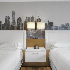 814 Double Queen Near MetLife & American Dream