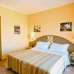 Aura Club Porto Rhoca