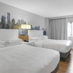 818 Double Queen Near MetLife & American Dream