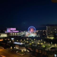 Panoramic City View UltraCentral Modern design