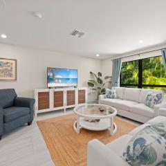 Ground Floor Luxury - Your choice of 2 Bikes or Kayak Rental - Steps to Beach!