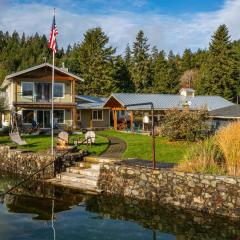 Water Front on Hood Canal - Hot Tub & EV Charger