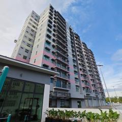 Kenny Hill Residence Kuching by PILLOWTALKS