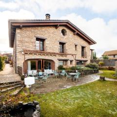 Hotel Boutique Barosse Family & Pet Friendly Roo