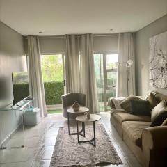 Executive Lombardy Apartment