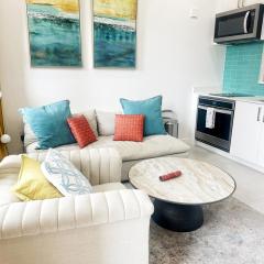 Cayman Convenient Stay at Harbour Walk