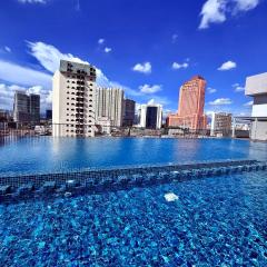 Chamber Luxury Suites By KL