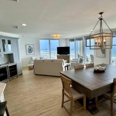 Beachfront Penthouse w Gulf & Bay Views