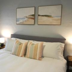 Beautiful 1 Bdrm • Historical • Downtown