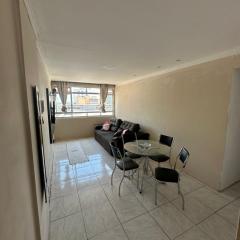 Apartment in downtown Boqueirão near the beach