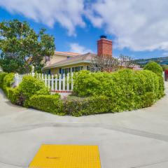 La Jolla Shores Hideaway is located 2 blocks from the Beach - dog friendly and great for families